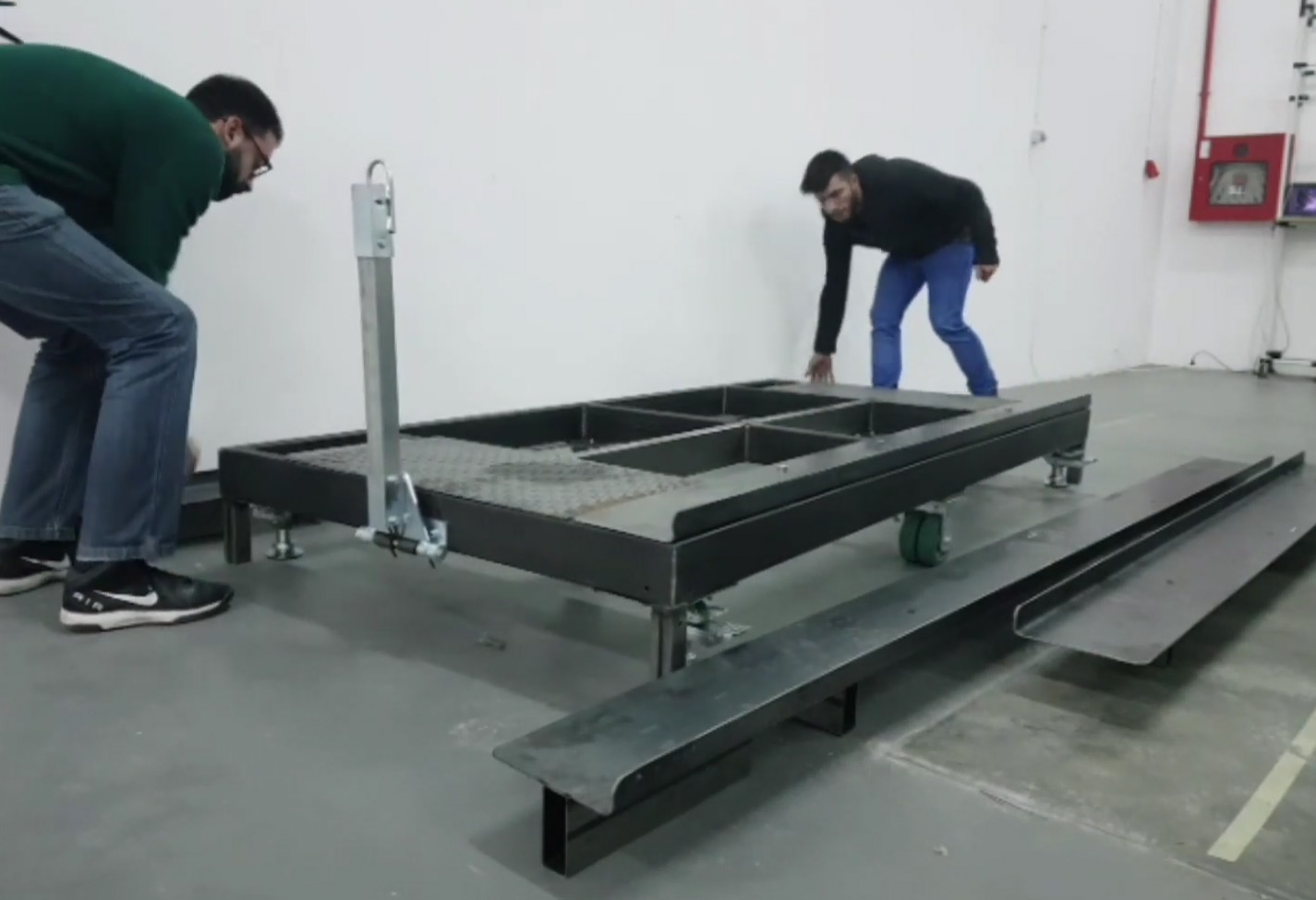 Lean Manufacturing - 4Lean - Jig Cart Mizusumashi MaxiWagon